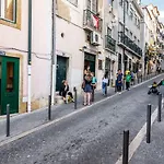 WHome | Modern Alfama Studio